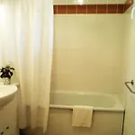 Adonis Hauts De Honfleur Appart hôtel 3*