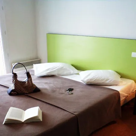 Adonis Hauts De Honfleur Aparthotel Équemauville