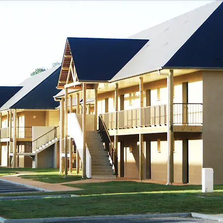 Adonis Hauts De Honfleur Appart hôtel Équemauville