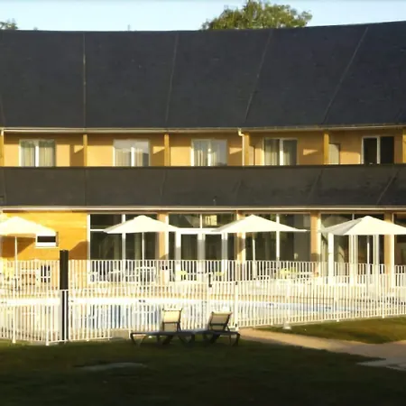 Adonis Hauts De Honfleur Appart hôtel 3*