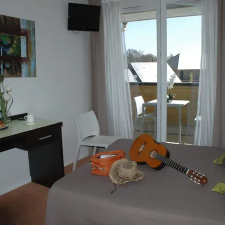 Adonis Hauts De Honfleur Aparthotel 3*