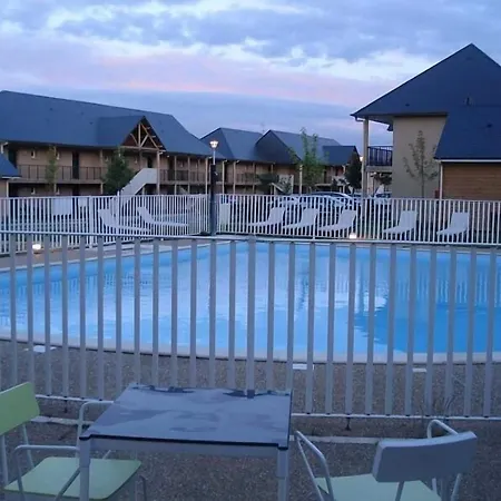 Adonis Hauts De Honfleur Aparthotel 3*