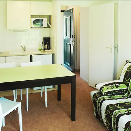 Aparthotel Adonis Hauts De Honfleur 3*