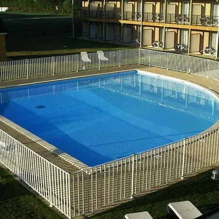 Aparthotel Adonis Hauts De Honfleur 3*