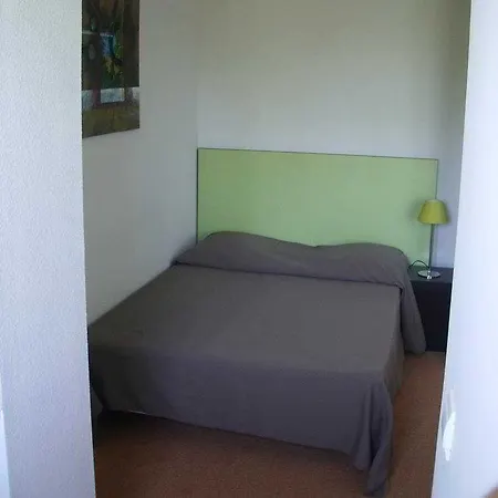 Adonis Hauts De Honfleur Lägenhetshotell 3*