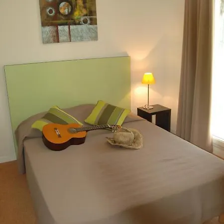 Adonis Hauts De Honfleur Aparthotel Équemauville