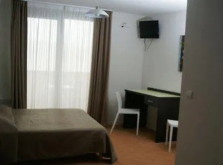 Aparthotel Adonis Hauts De Honfleur