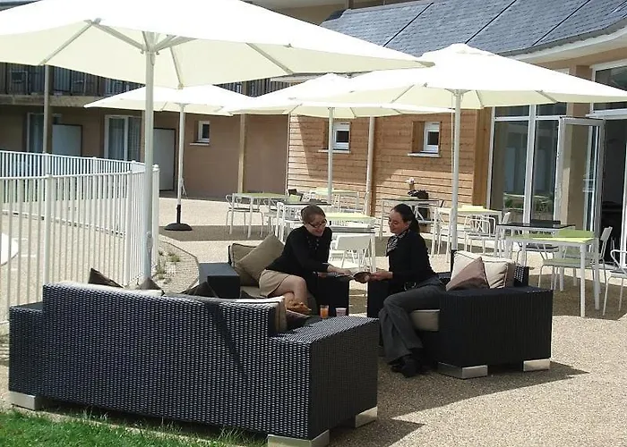 Adonis Hauts De Honfleur Équemauville