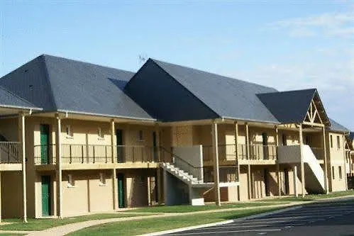 Hotel apartamentowy Adonis Hauts De Honfleur Équemauville