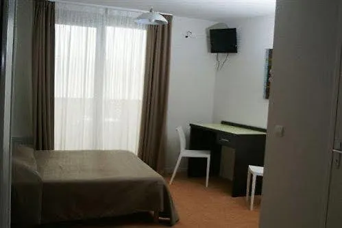 Hotel apartamentowy Adonis Hauts De Honfleur