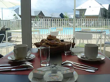 Adonis Hauts De Honfleur